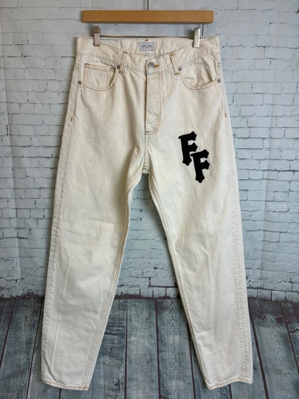 Family First Milano Men Logo Jeans White Black 32” X 32” Italian Preppy Summer